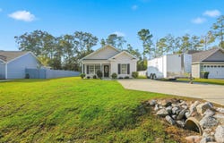 945 9th Ave., Galivants Ferry, SC 29544
