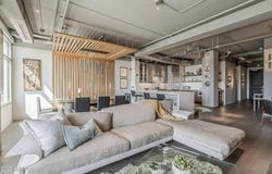 2211 E CAMELBACK Road, Phoenix, AZ 85016