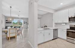 2821 Citrus St, NAPLES, FL 34120
