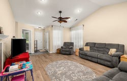 1380 Grey Oaks Dr., Columbus, OH 43230