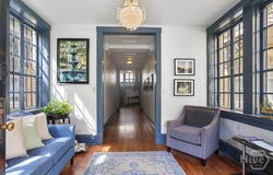 210 E State Street, Savannah, GA 31401