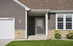 W218N16071 Tiger Lily Dr, Jackson, WI 53037