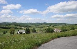 Birdie Drive, Peterstown, WV 24963
