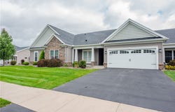 1068 Creek Field Drive, Webster, NY 14580