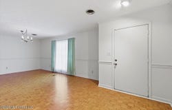 144 Colonial Circle, Jackson, MS 39211