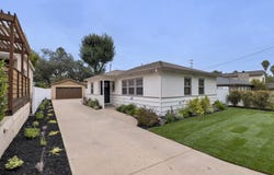 606 Hodencamp Road, Thousand Oaks, CA 91360