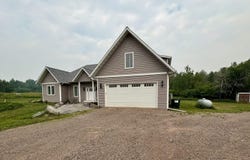 3139 W Tischer Rd, Duluth, MN 55803