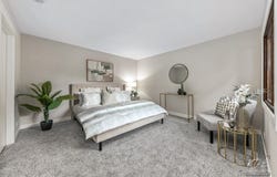 166 Cascade Drive, Indian Head Park, IL 60525