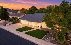 955 S 800 Cir E, St George, UT 84790