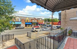 171-66 46th Avenue, Flushing, NY 11358