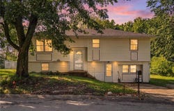 153 Cardinal Circle, Lawson, MO 64062