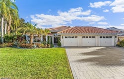 2318 SE 27th Street, Cape Coral, FL 33904
