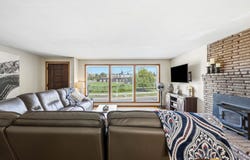 1825 NE Valley Rd, Pullman, WA 99163