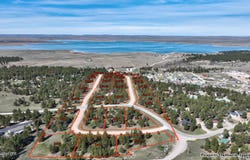 8 Freedom Drive E, Pine Haven, WY 82721