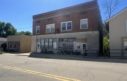 537 S Main Street, Fall River, WI 53932