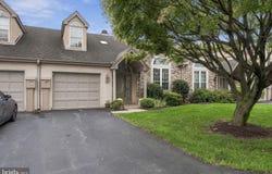 110 GREENVIEW Drive, LANCASTER, PA 17601
