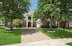 2801 Meadow Ridge Drive, Prosper, TX 75078