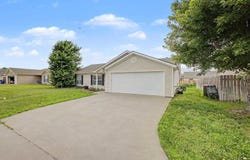 316 Brookridge Dr., Manhattan, KS 66502
