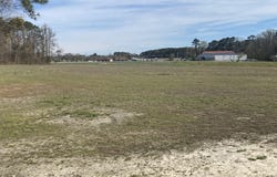 Nc 33 Highway E, Chocowinity, NC 27817