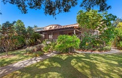 1759 Las Lunas, Pasadena, CA 91106