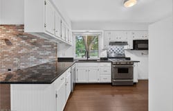 19029 Hunters Pointe Drive, Strongsville, OH 44136