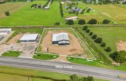 2507 West Loop, El Campo, TX 77437