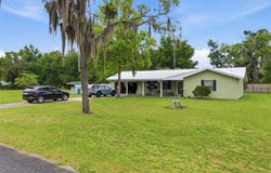 334 7TH Way, INTERLACHEN, FL 32148