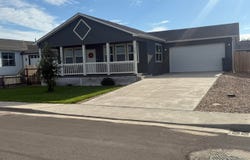 329 Yellowstone Ave, Brush, CO 80723