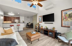 5402 Balboa Arms, San Diego, CA 92117