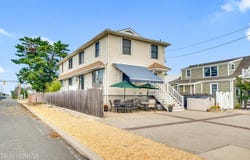 111 Princeton Avenue, Lavallette, NJ 08735