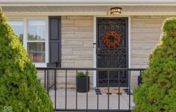 333 Brookside Lane, Plainfield, IN 46168