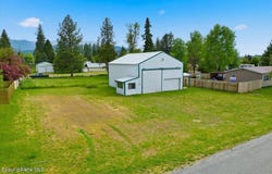348 Glidden Ave, Priest River, ID 83856