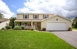 567 Hamilton Avenue, Westmont, IL 60559