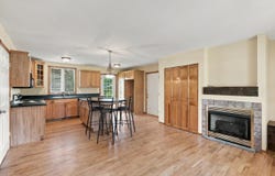 112 Overbrook Drive, Flushing, MI 48433