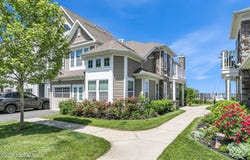 5 Halfmoon Court, Highlands, NJ 07732