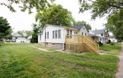 1065 S 4th Avenue, Kankakee, IL 60901