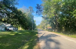 Johnson Dr, Orange, TX 77632