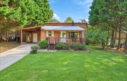 124 Nottingham Lane, Easley, SC 29640