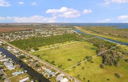 1493 Hunter Road, Okeechobee, FL 34974