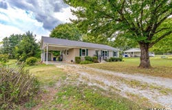 802 Woodland Drive, South Hill, VA 23970