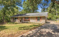 9325 Bryce Drive, Woodway, TX 76712