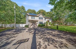 6 High School Drive, Egg Harbor Township, NJ 08234