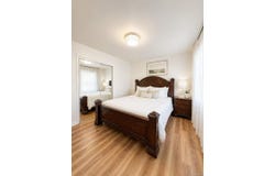 13916 28 Road, Flushing, NY 11354