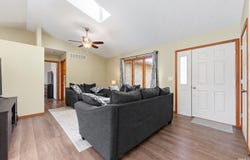2122 Sally Street, Warsaw, IN 46580-3260