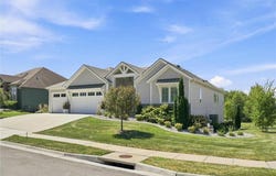 1210 Metfield Lane, Raymore, MO 64083