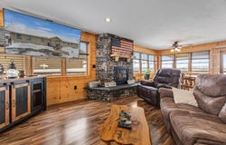 1246 Riverview Drive, Alma, WI 54610