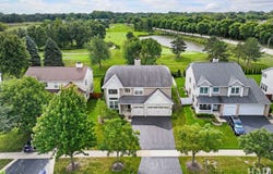7311 Dada Drive, Gurnee, IL 60031