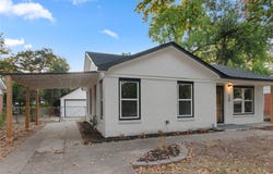 729 Thersa Drive, River Oaks, TX 76114