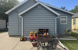 705 S 10th Street, Aberdeen, SD 57401