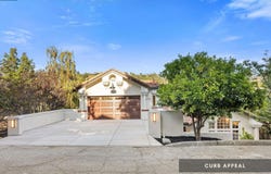 6900 Charing Cross Rd, Berkeley, CA 94705